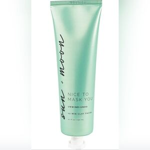 Sun + Moon Nive To Mask You Clay Facial